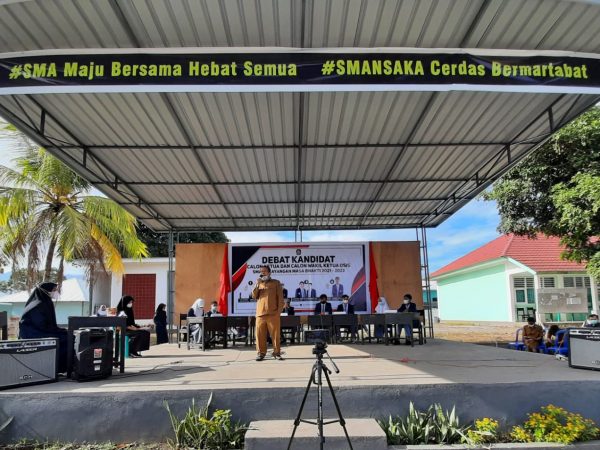 DEBAT KANDIDAT CALON KETUA DAN CALON WAKIL KETUA OSIS SMAN 1 KAYANGAN MASA BAKTI 2021-2022 DEBAT KANDIDAT CALON KETUA DAN CALON WAKIL KETUA OSIS SMAN 1 KAYANGAN MASA BAKTI 2021-2022